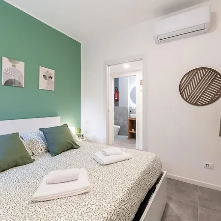 Appartement Design - Navigli & Darsena At 2 Min Milaan