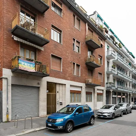 Guesthost - Comfy Near Gambara Mm1 Apartament *