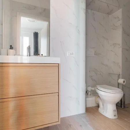 Guesthost - Comfy Ca' Granda Mm5 Appartement *