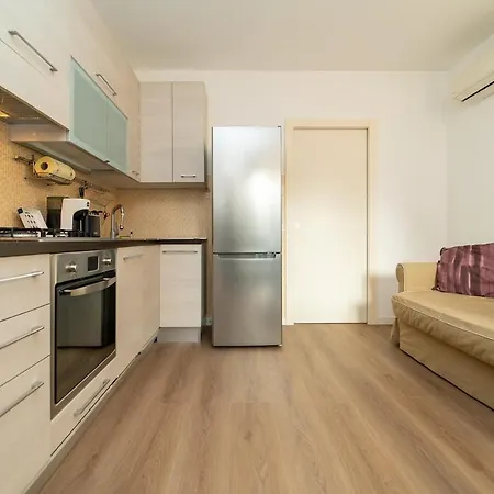 Comfort And Space In The Center With Wifi And Ac Lägenhet *