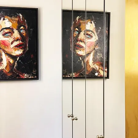 Stylish And Super Apt, Apartmán