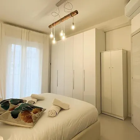 Grado Luxury Design Station Apartment *