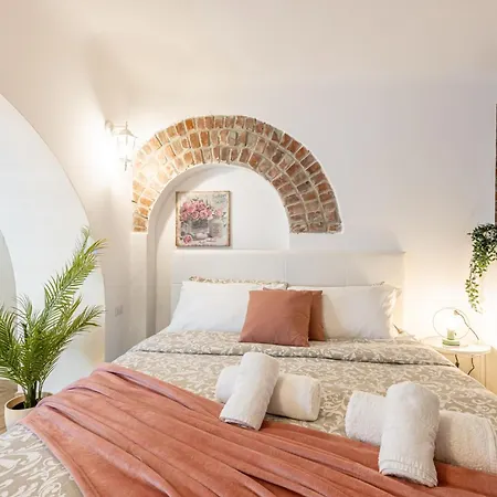Buonarroti Loft - 10min From Duomo Appartement *