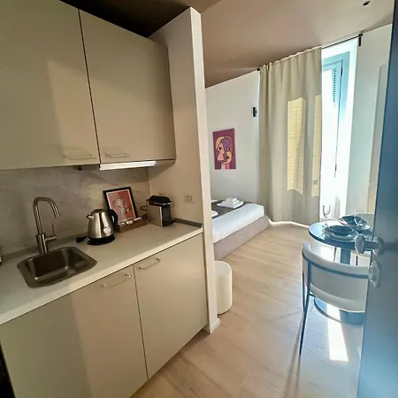 Apartment Aura Navigli Milan