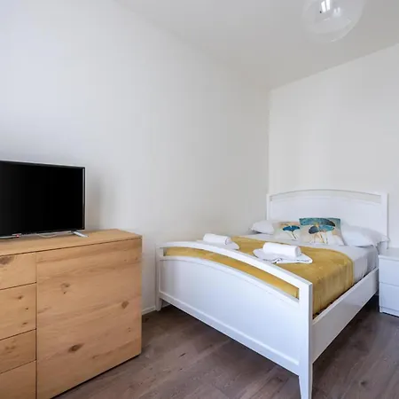 Apartament Stayeasy Santa Sofia 8-c - Duomo 2br Design Flat