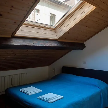 아파트 Luxury Penthouse Porta Romana *