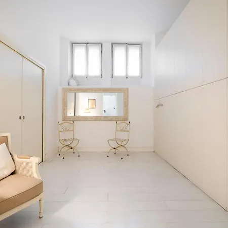 Appartement Center Luxury - Duomo 5 Min - Wifi Milaan