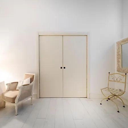 公寓 Center Luxury - Duomo 5 Min - Wifi