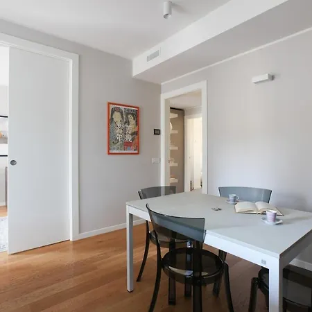 Hacca Collection - Luxury Porta Volta-brera 2br With Terrace Appartement