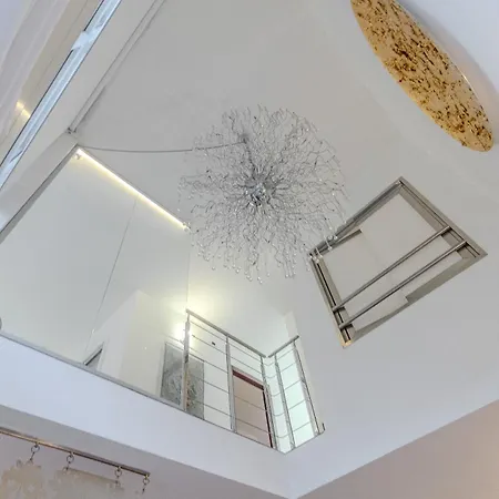 Isola Oasis - Loft With Garden & Free Private Garage Daire Milano