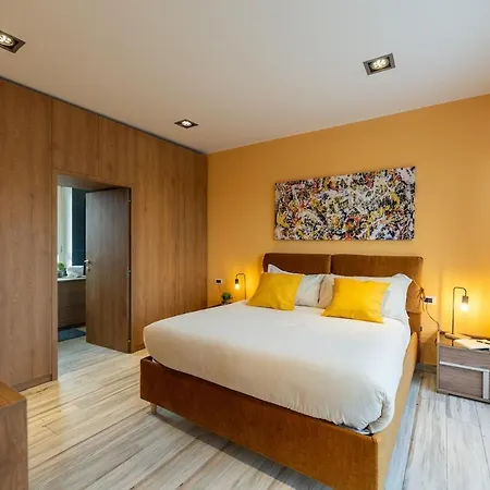 Skyline Penthouse - Terrazzo Panoramico & Metro 5min Milán