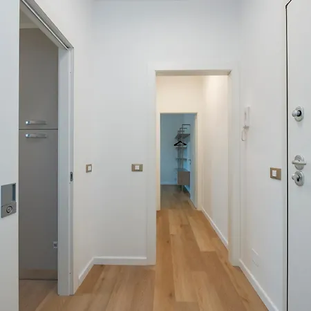 Apartment Luminoso E Moderno Vicino Metro