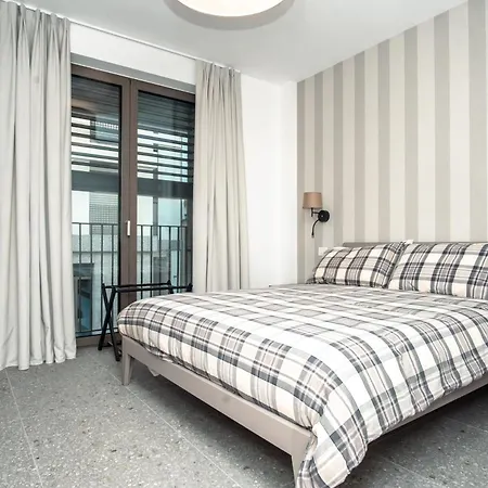 Boutique - Luxury & Wellness * Mailand