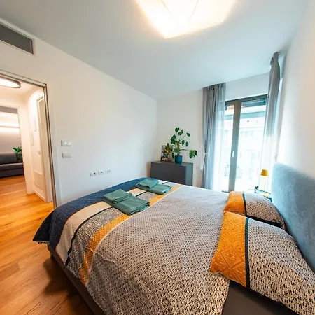 Lejlighed Crespi Terrace, Private Parking, A Few Steps From The Metro *