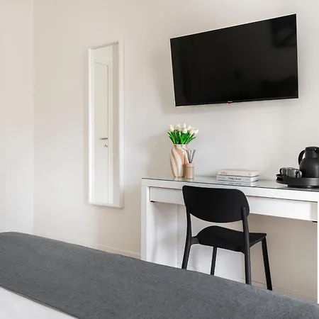 Easylife - - Lambro 2 - Porta Venezia * Milan