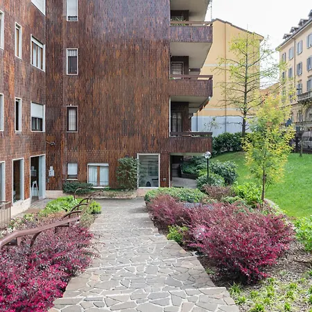 Easylife - - Lambro 2 - Porta Venezia * Milan