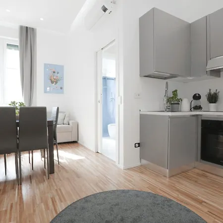 Self Check-in - 2 Bedrooms - Metro - 1000 Mbps * Milan