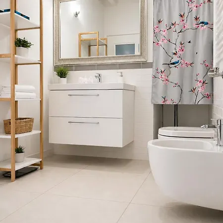 2 Levels Navigli Family Loft - 110Mq, 2Br, 2Bath, 6 Guests 公寓 *