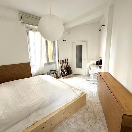 Entire Private 12 Minutes From Duomo Appartamento *