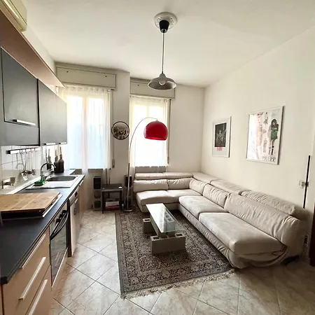 Entire Private 12 Minutes From Duomo *