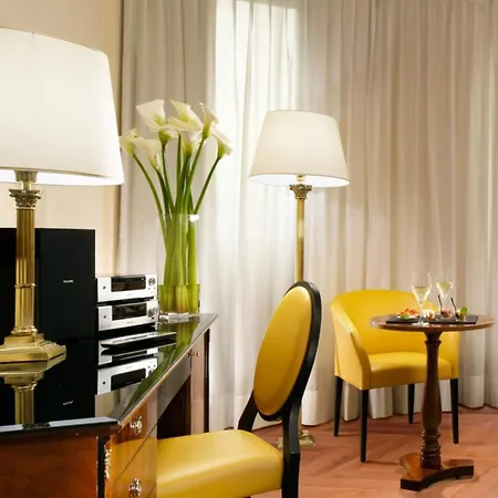 Scandinavia Otel Milano