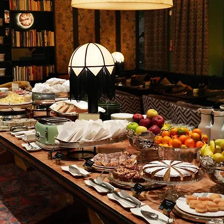Radisson Collection Hotel, Santa Sofia Отель