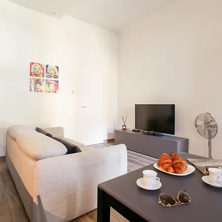 Apartamento Hacca Collection - Isola-garibaldi District 1br Milán