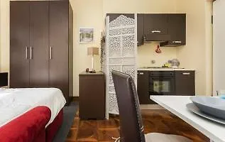 Ticinese Home Apartment Milan