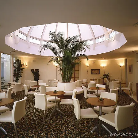 Garibaldi Station By Ihg Milánó