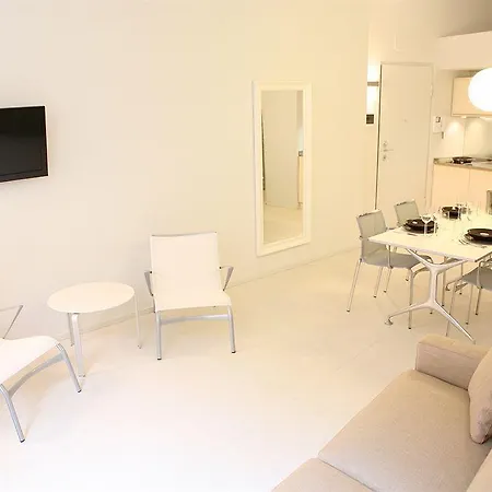 The Place 5* Milano
