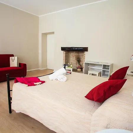 Le Due Corti 3* Milano