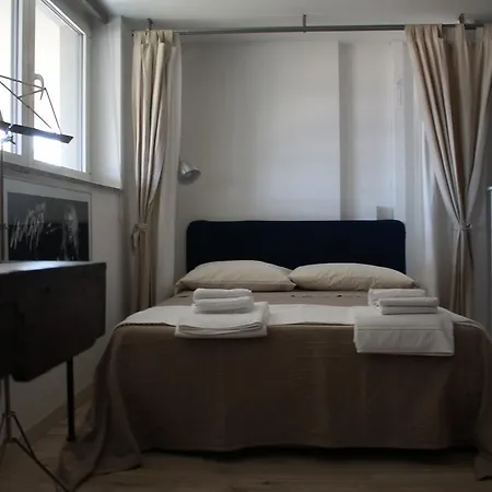 Ornato Garden Apartment Milan