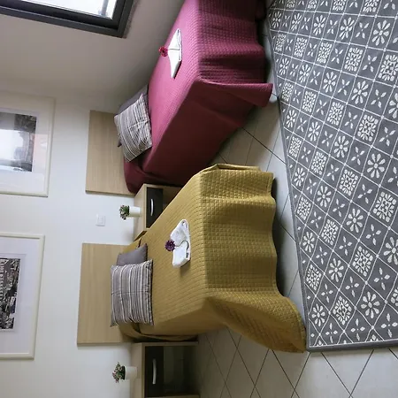 Aparthotel Expo Carcano