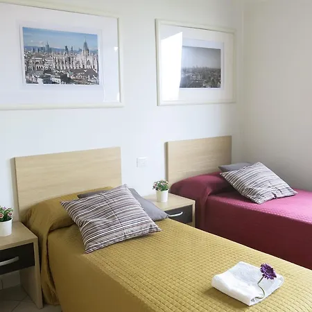 Expo Carcano Aparthotel 2*