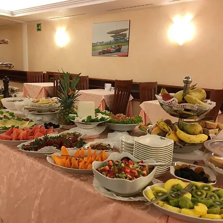 Hotel Mokinba Montebianco Milano