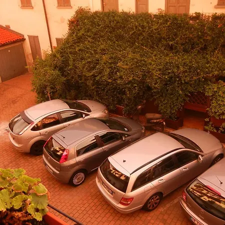 Via Comune Antico * Milán