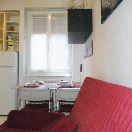 Melozzo Apartamento *