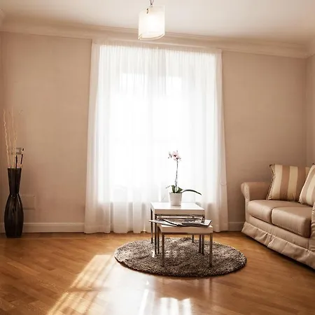 Royal - Centro Brera *