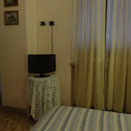 Castelletto Hotel 2*