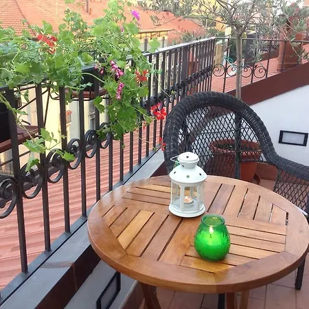 Apartment Pied A Terre With Terrazza In Center Mailand