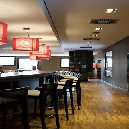 Nh Milano Fiera Hotel 4*