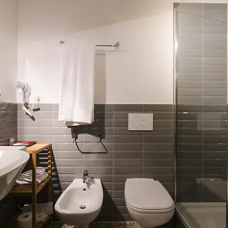 Guest house Ca' Monteggia 2*