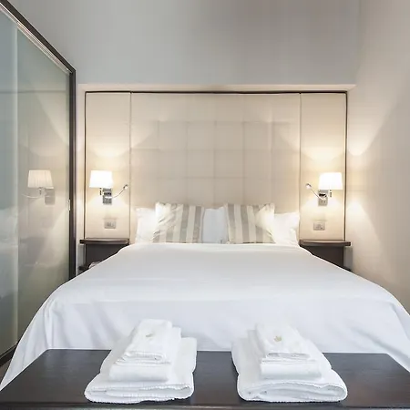 Apartament Royal - Centro Cadorna Mediolan