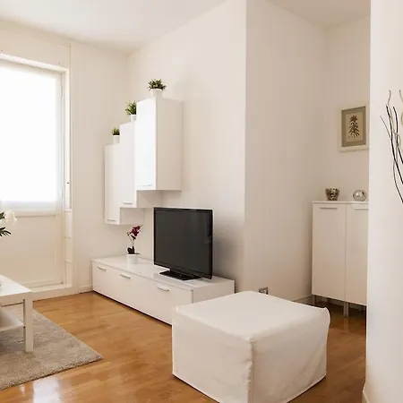 Apartament Royal - Centro Cadorna *