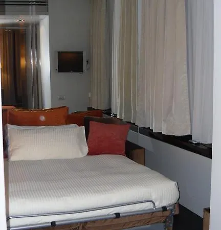 Hotel Sina The Gray 5*