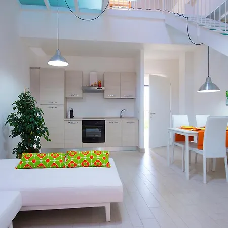 Apartamento Via Breda 120 Milão