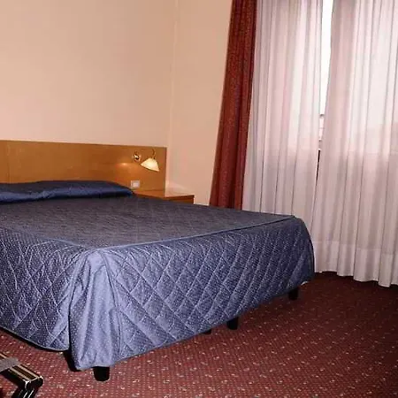 ميلانو بالمانوفا