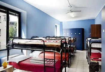 Hotel Burigozzo 11 *