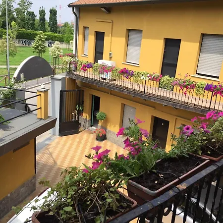 ホテル ボノーラ 2*