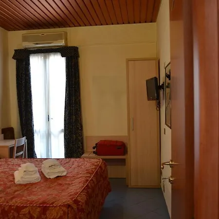 Nizza Mailand
